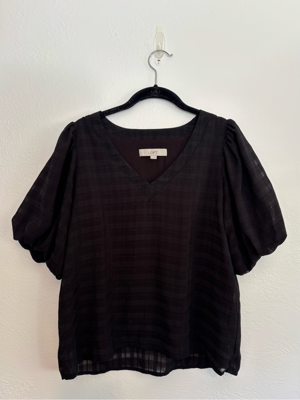 LOFT Black Plaid V-Neck Puff Sleeve Blouse